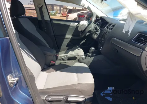 2018 Volkswagen Jetta 1.4T S from USA, damaged, VIN 3VW2B7AJ3JM251660